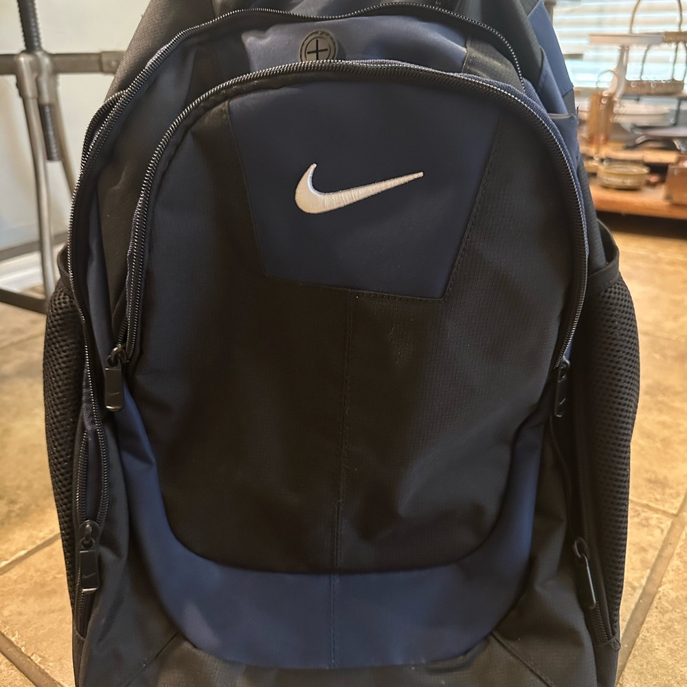 NWOT Nike Rolling Backpack Book Bag/Laptop Carry On.  Never used!